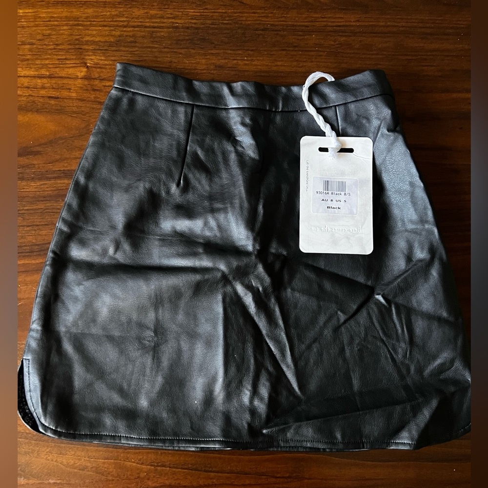 Black mini skirt